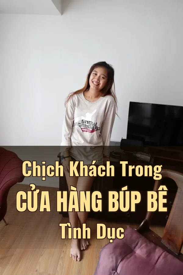 Chịch Khách Trong Cửa Hàng Búp Bê Tình Dục